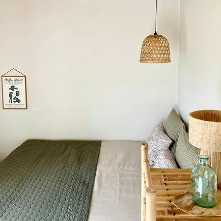 Thatched With Sea Views In Baring Ege 度假居 Asperup