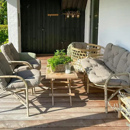 Hébergement de vacances Thatched With Sea Views In Baring Ege Asperup