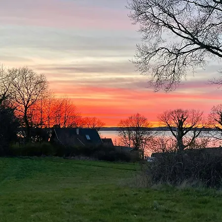 度假居 Thatched With Sea Views In Baring Ege *