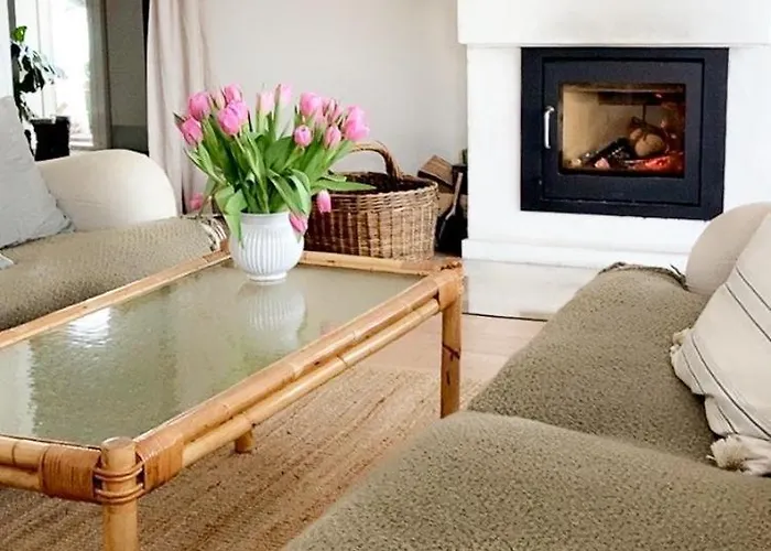 Thatched With Sea Views In Baring Ege